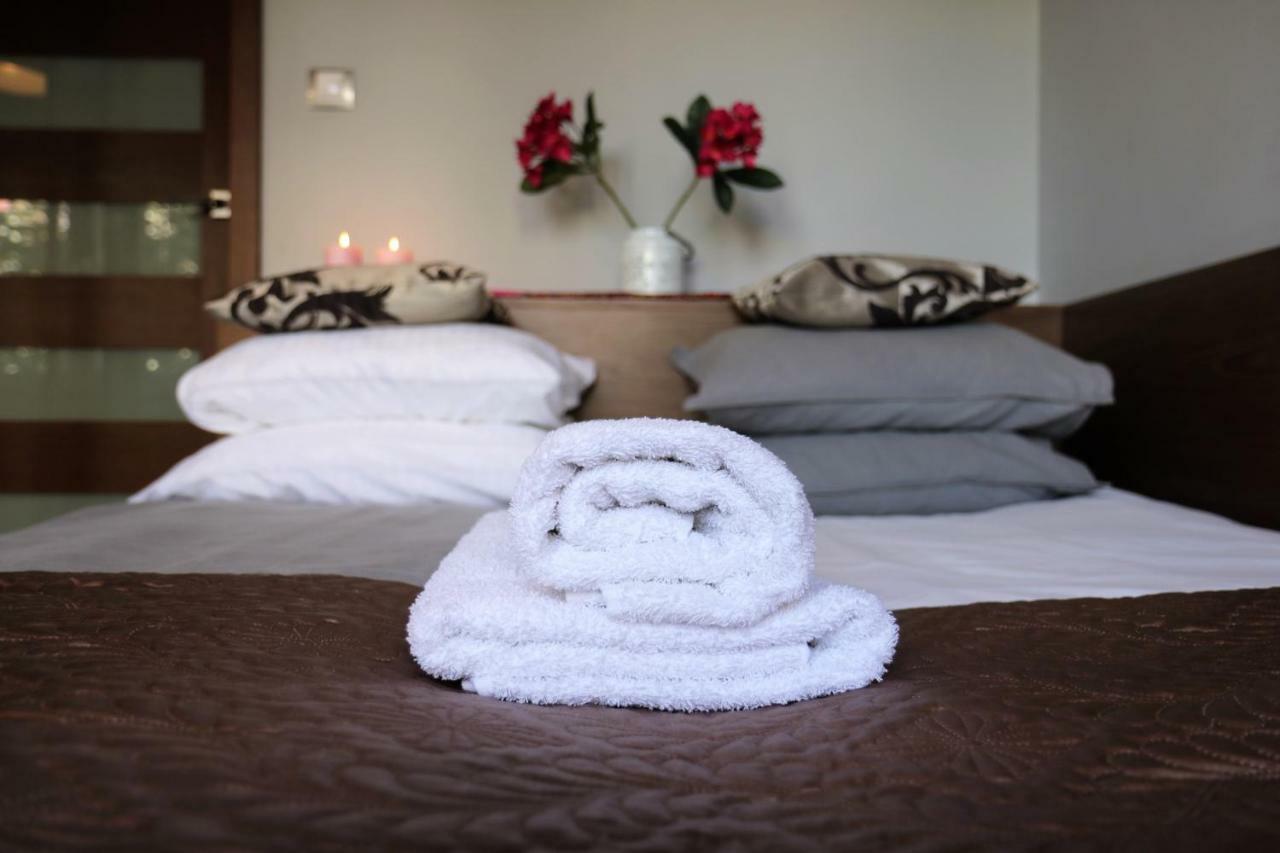 Stylish And Spacious By Cooee Appartement *